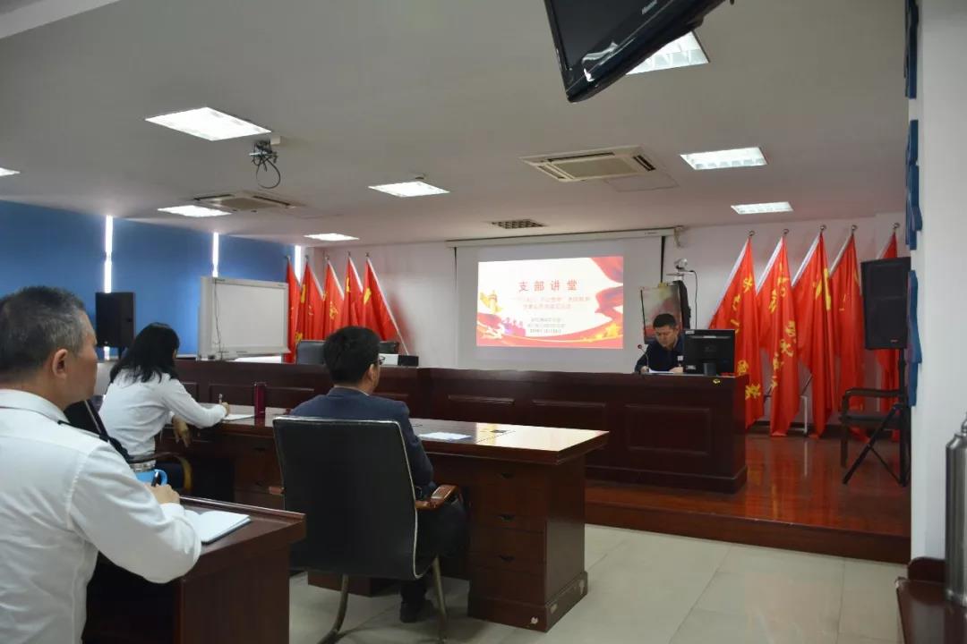 5dccbc5e0b9e6.jpg 3.jpg